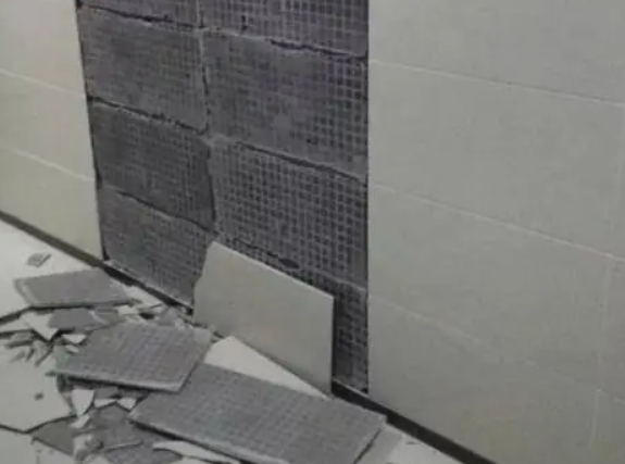 比如瓷砖空鼓维修公司分享下比如墙砖松动维修的知识